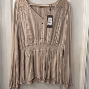 Shyanne Light Beige Lace-Trim Peasant Blouse NWT
